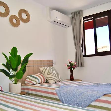 Villa Villa Puerto Rico In Front Of The Shopping Center With Private Heated Saltwater Jacuzzi Pool & Arcade Games Puerto Rico (Gran Canaria)