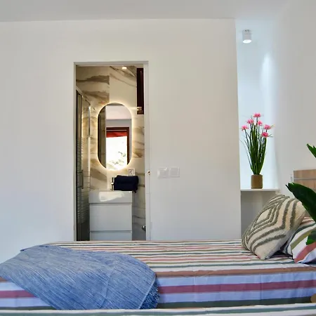 Villa Puerto Rico In Front Of The Shopping Center With Private Heated Saltwater Jacuzzi Pool & Arcade Games Villa