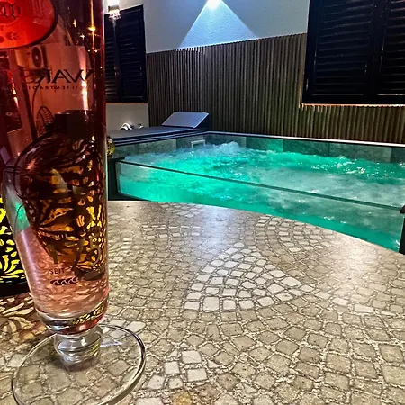 Villa Puerto Rico In Front Of The Shopping Center With Private Heated Saltwater Jacuzzi Pool & Arcade Games * Puerto Rico (Gran Canaria)