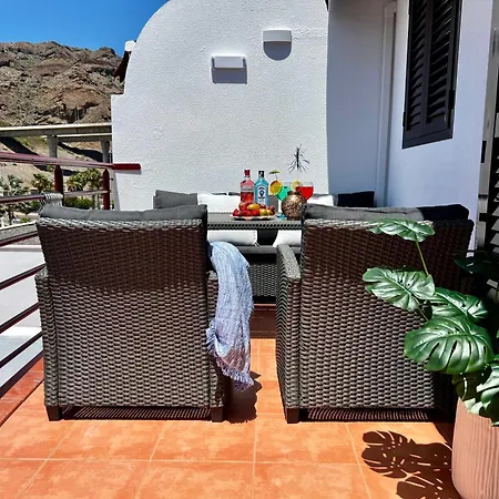Villa Puerto Rico In Front Of The Shopping Center With Private Heated Saltwater Jacuzzi Pool & Arcade Games Puerto Rico (Gran Canaria)