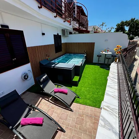 Villa Villa Puerto Rico In Front Of The Shopping Center With Private Heated Saltwater Jacuzzi Pool & Arcade Games *