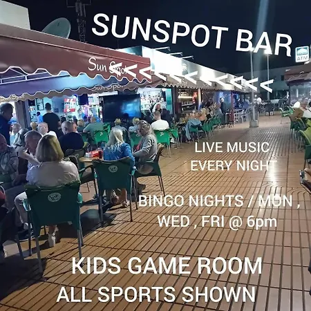 Puerto Rico In Front Of The Shopping Center With Private Heated Saltwater Jacuzzi Pool & Arcade Games